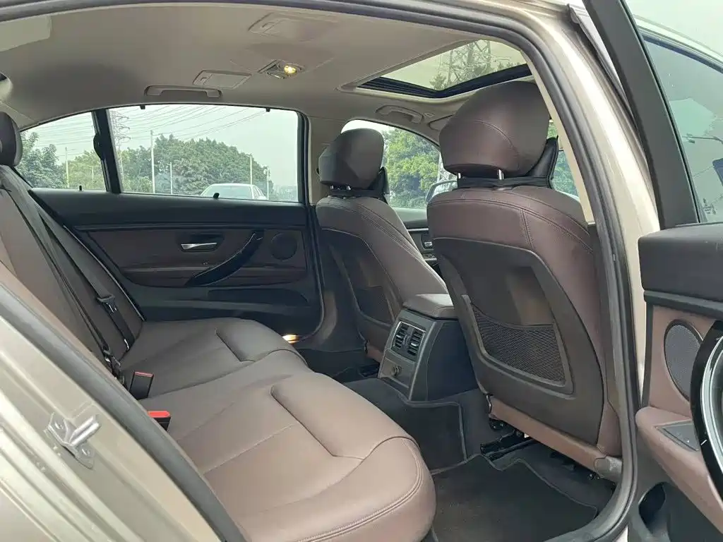 BMW 3 Series 2018