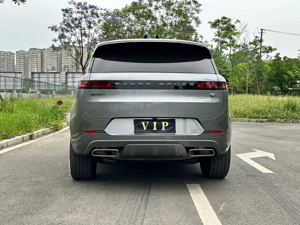 Land Rover Sport 2024 — фото 16