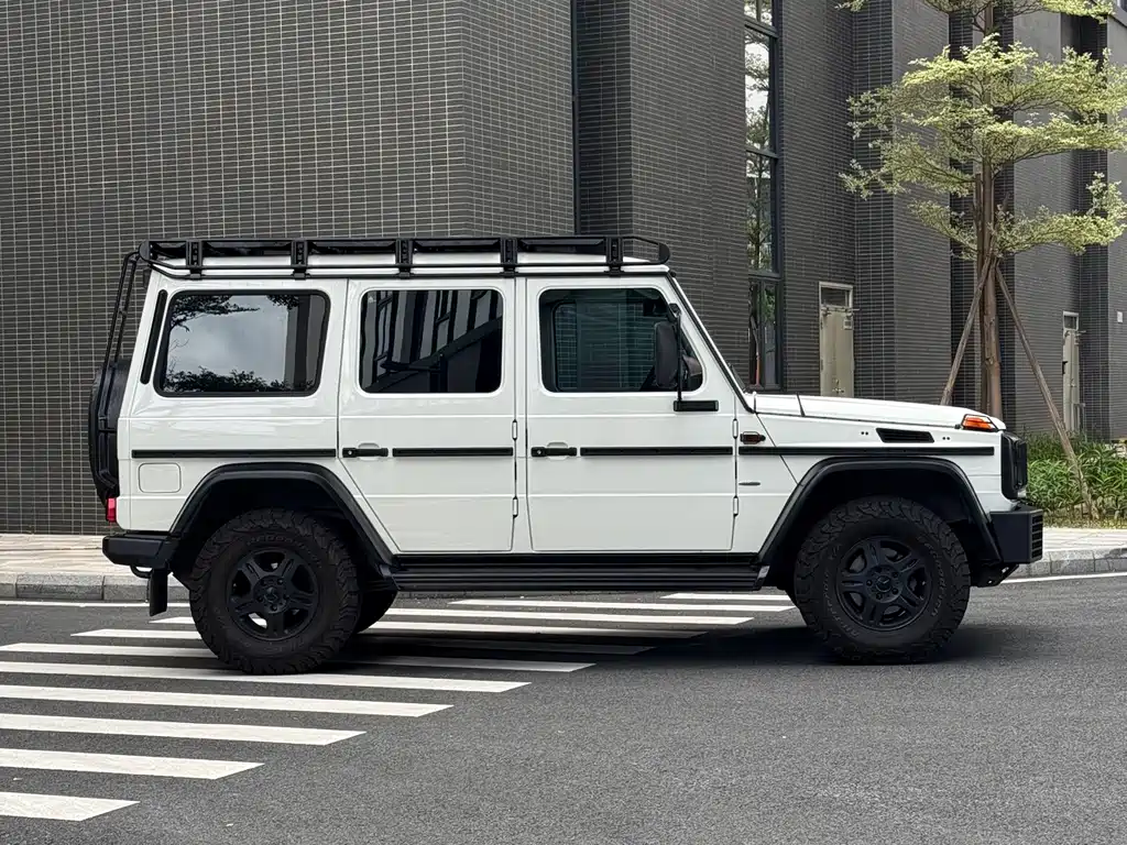 Mercedes-Benz G-Class 2016