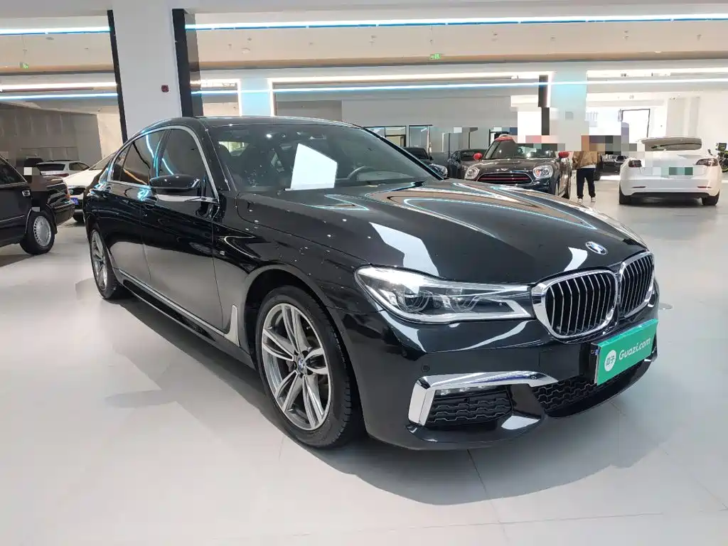BMW 7 Series 2018 — фото 4