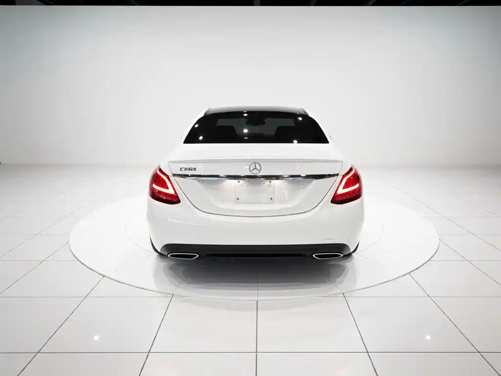 Mercedes-Benz C-Class 2019