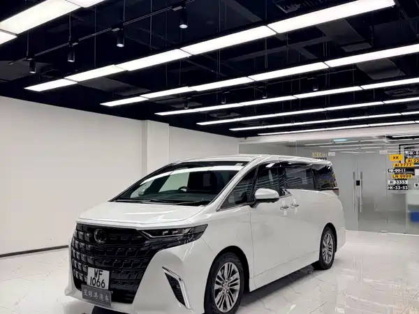 Toyota Alphard 2024