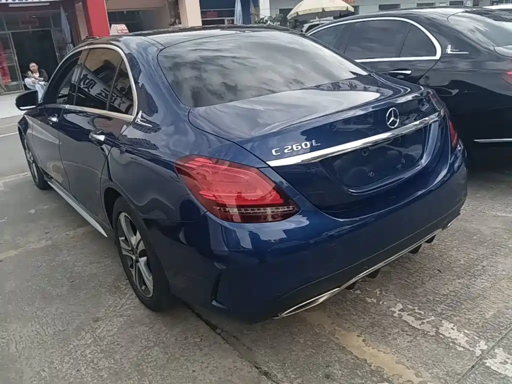 Mercedes-Benz C-Class 2019