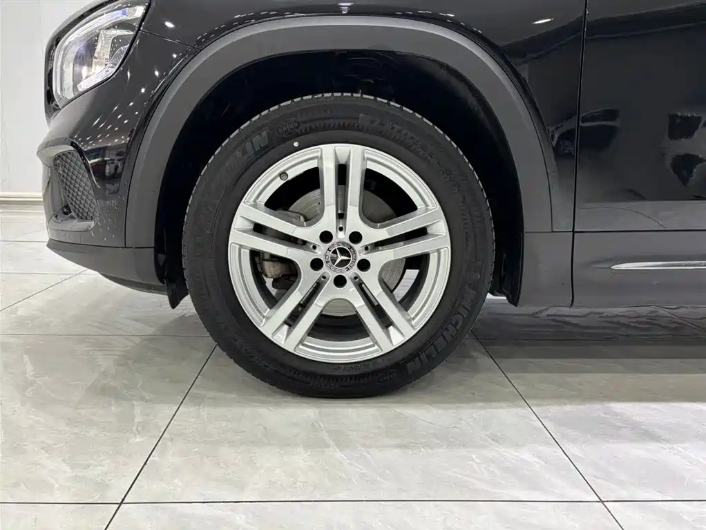 Mercedes-Benz GLB 2022 — фото 15