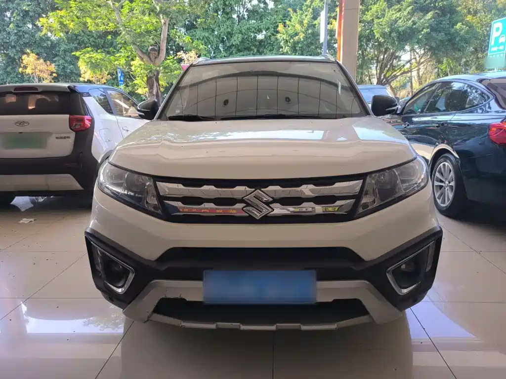 Suzuki Vitara 2016 — фото 22