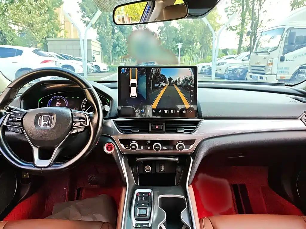 Honda Accord 2020 — фото 19