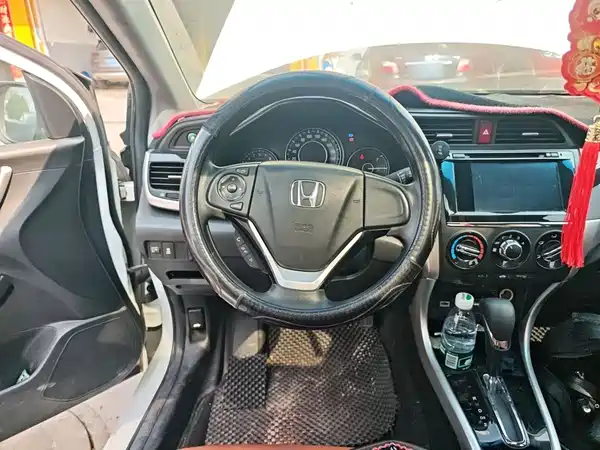 Honda Crider 2016