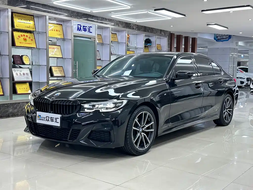 BMW 3 Series 2020
