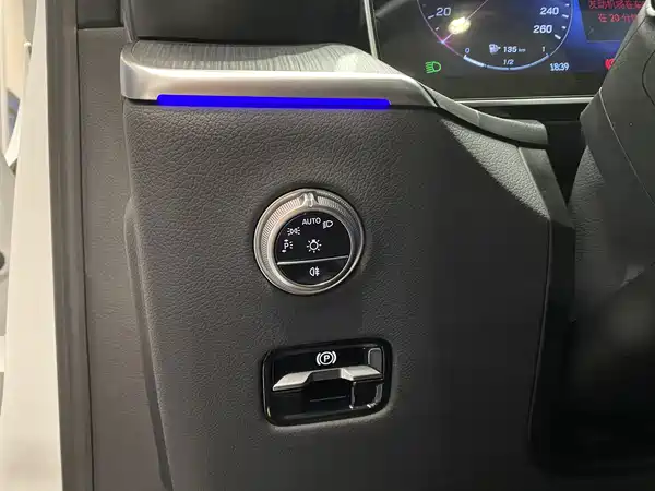 Mercedes-Benz GLC 2024