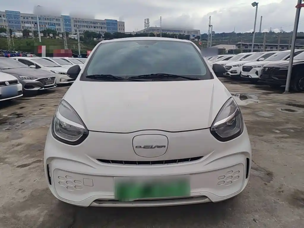Roewe Clever 2022