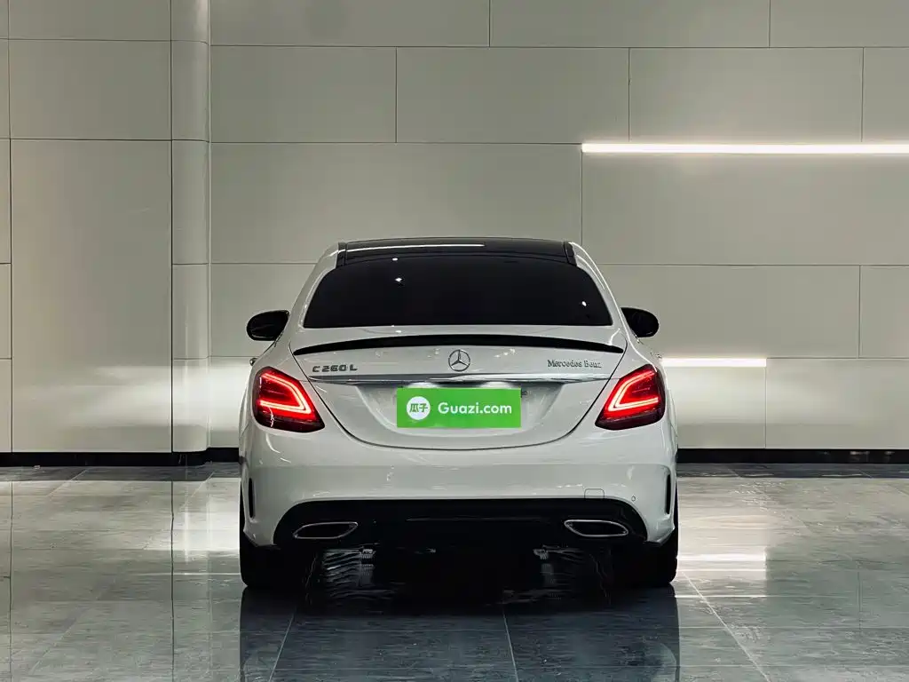Mercedes-Benz C-Class 2021