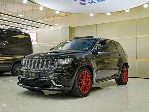 Jeep Grand Cherokee SRT 2012