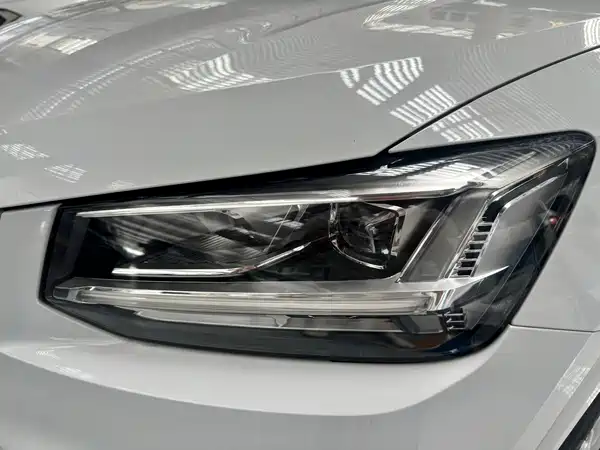 Audi Q2L 2019