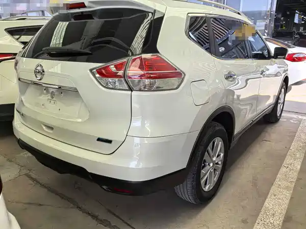 Nissan X-Trail 2016