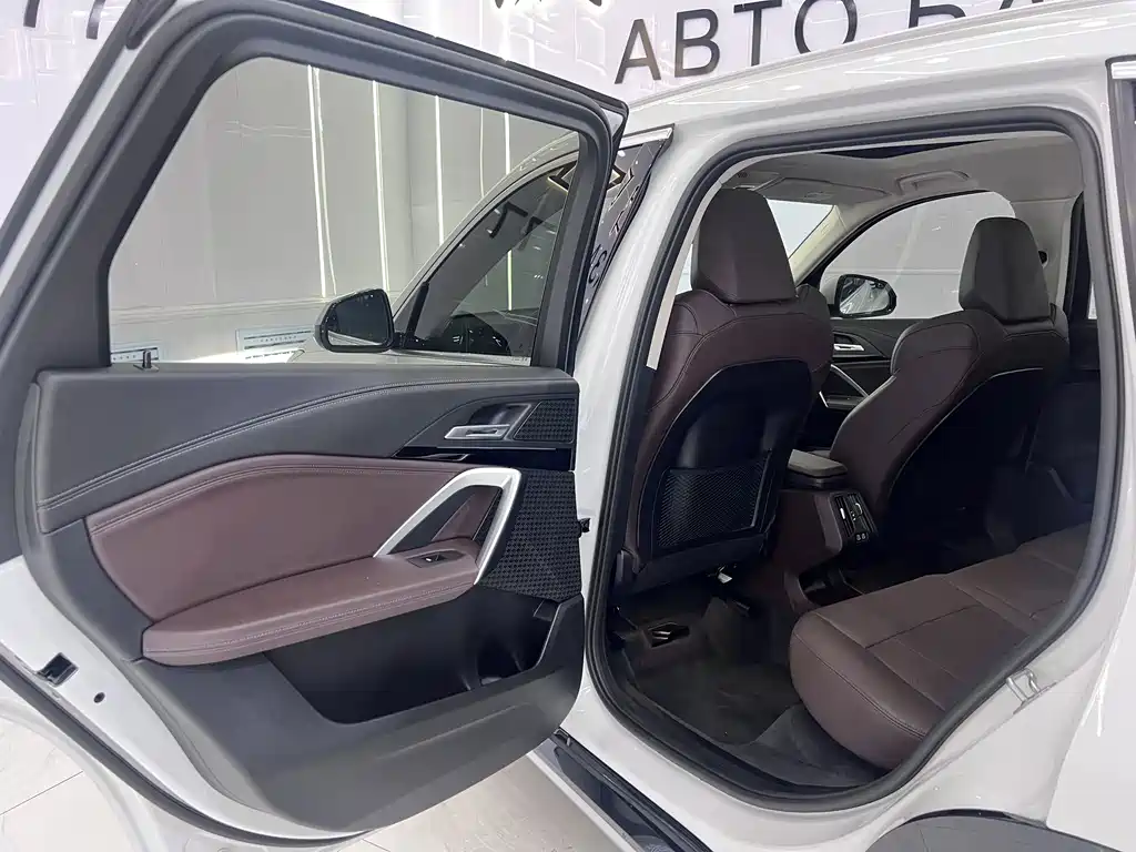 BMW X1 2023 — фото 11