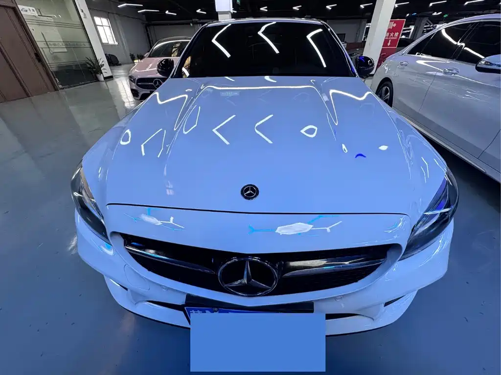 Mercedes-Benz C-Class 2020