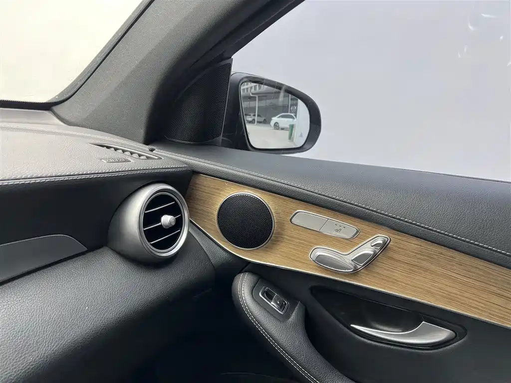 Mercedes-Benz GLC Coupe 2019 — фото 12