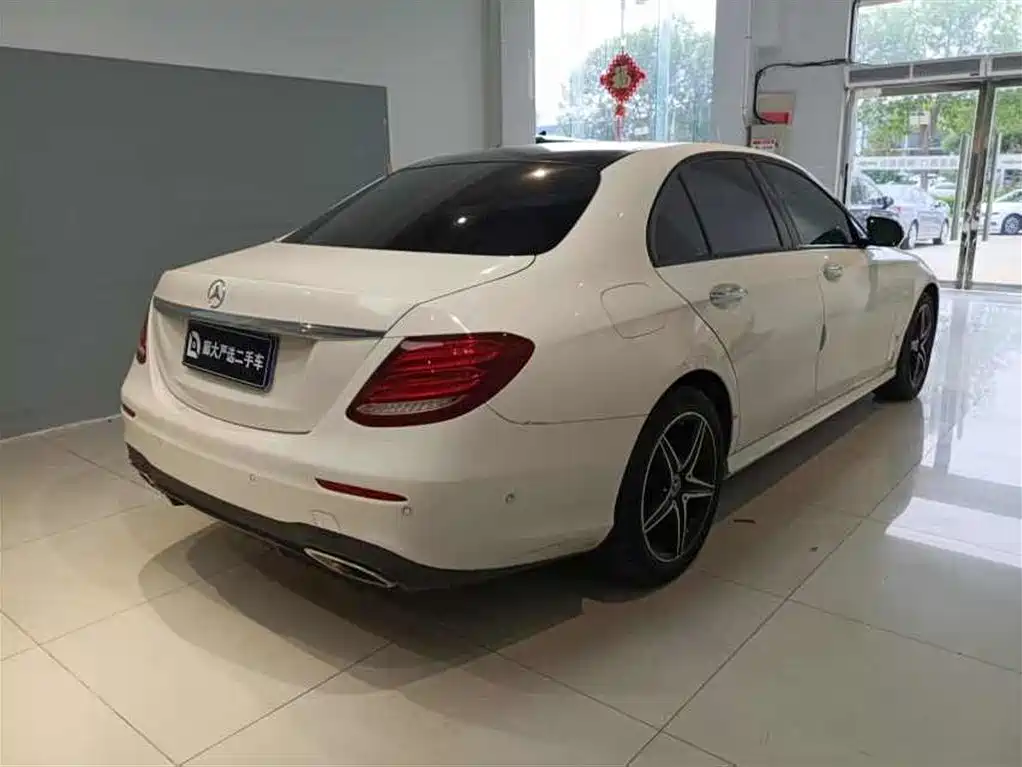 Mercedes-Benz E-Class 2019