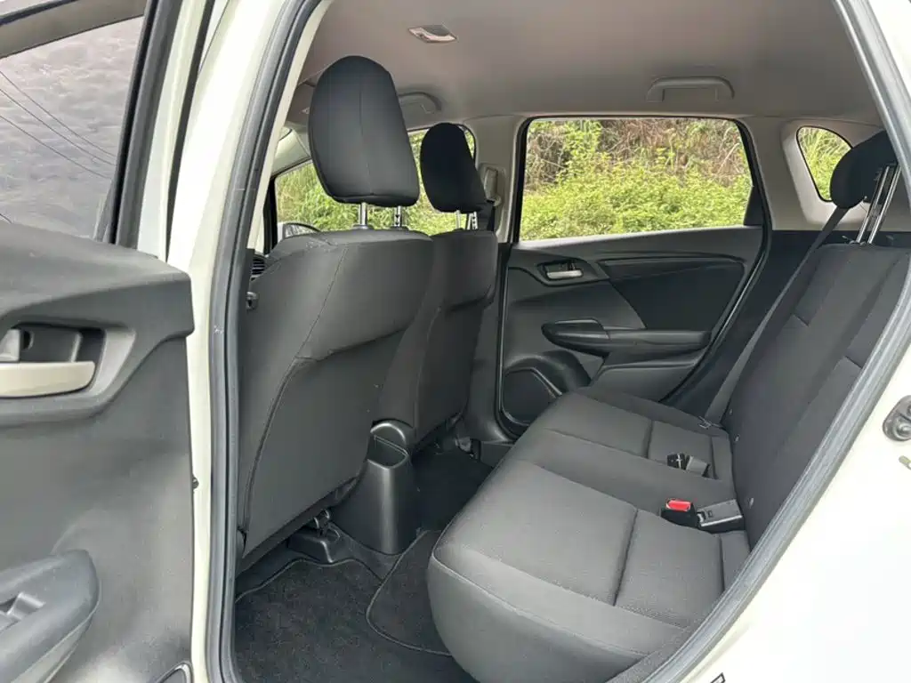 Honda Fit 2018 — фото 12
