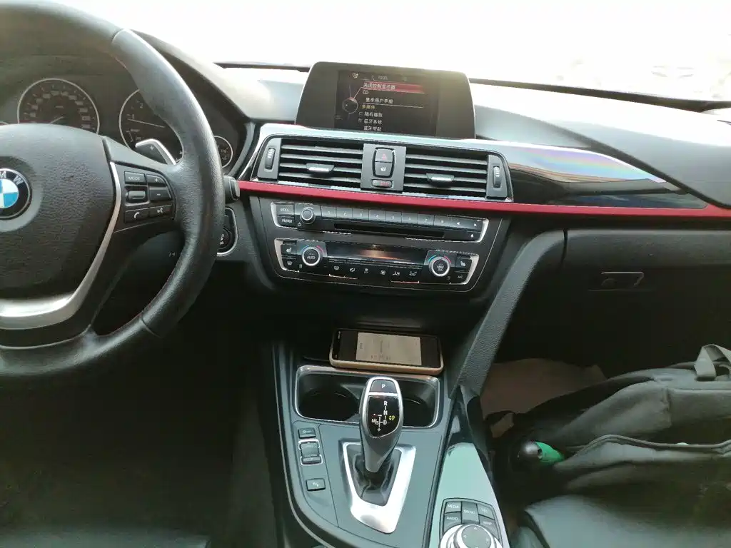 BMW 3 Series 2014 — фото 13