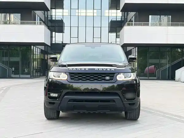 Land Rover Range Rover Sport 2015