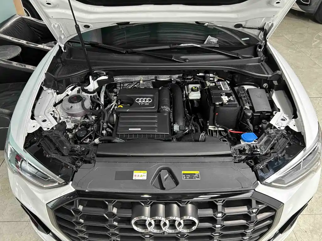 Audi Q3 2023 — фото 21