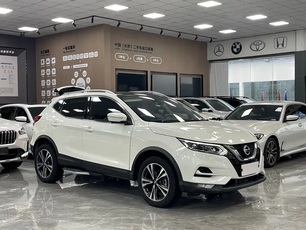 Nissan Qashqai 2021 — фото 3