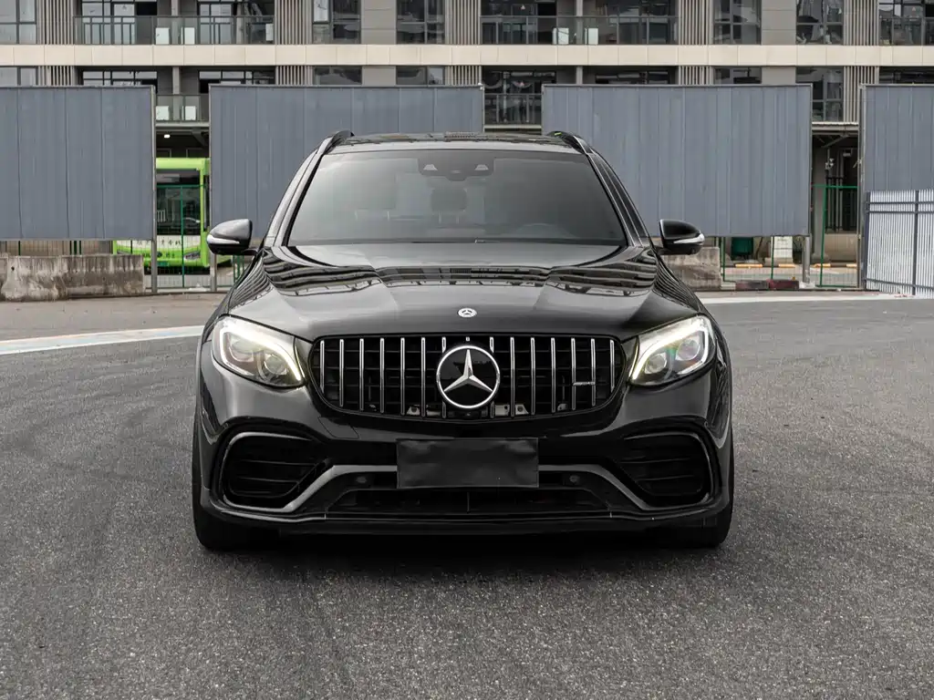 Mercedes-Benz GLC AMG 2020 — фото 2