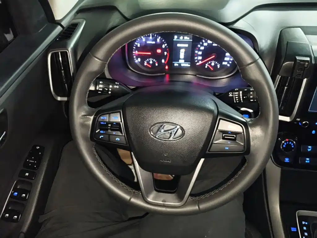 Hyundai ix35 2017 — фото 11