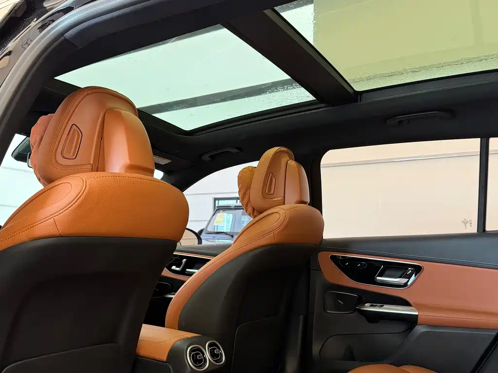 Mercedes-Benz GLC 2023 — фото 14