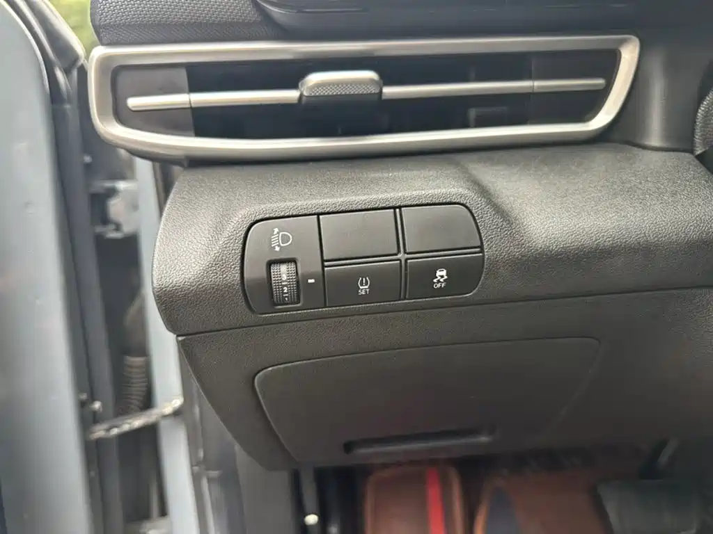 Hyundai Elantra 2021 — фото 20