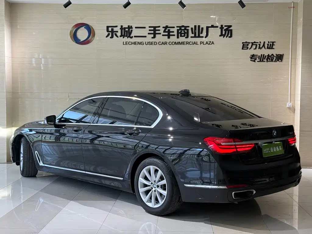 BMW 7 Series 2016 — фото 3