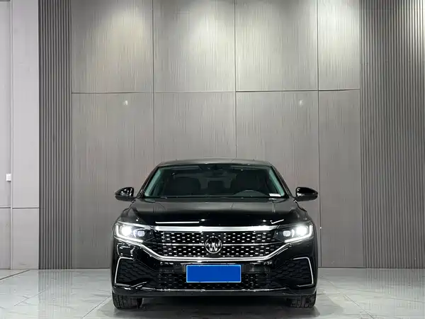 Volkswagen Passat 2024
