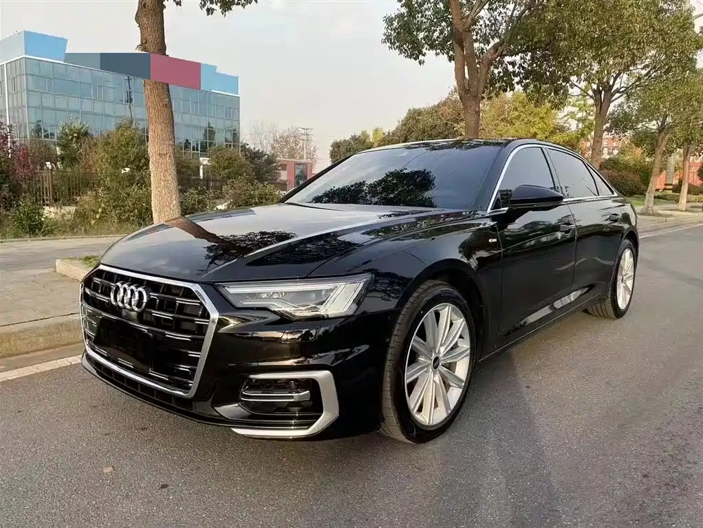 Audi A6L 2023 — фото 1