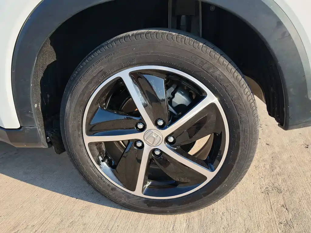 Honda Vezel 2022 — фото 16