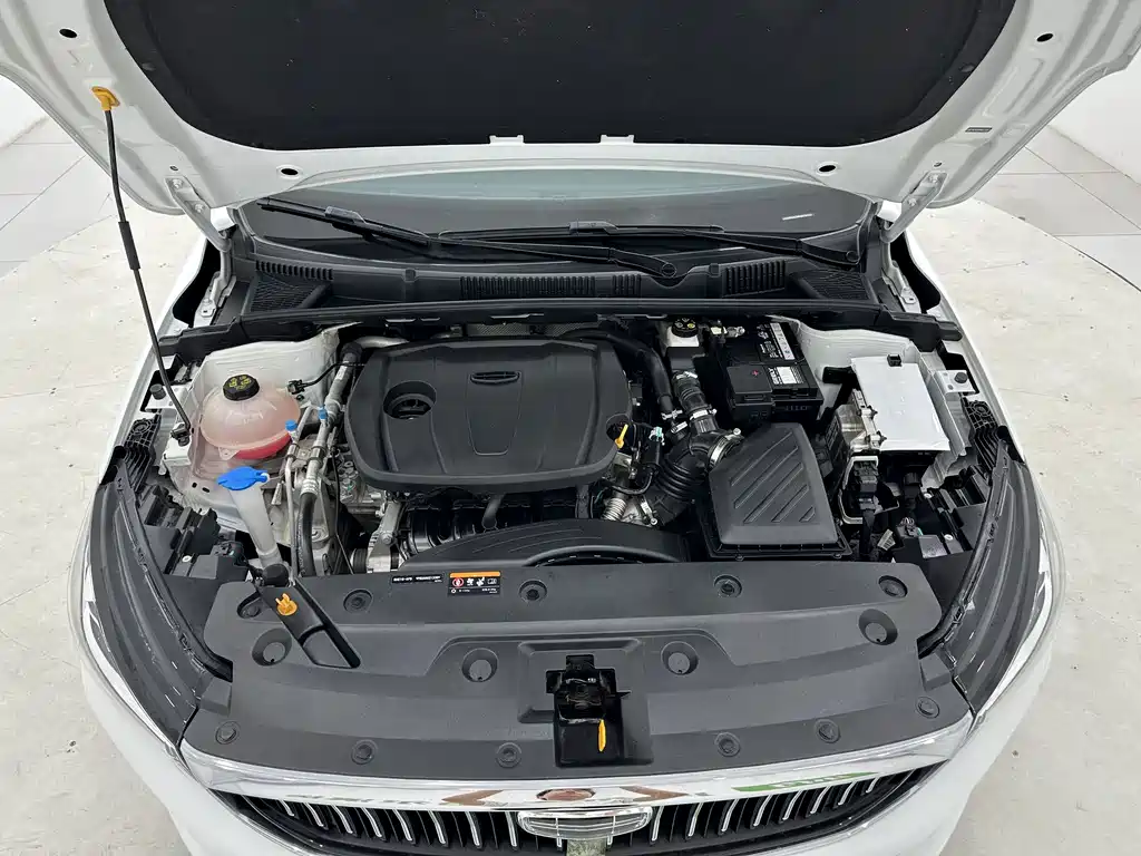 Geely Emgrand 2023 — фото 17
