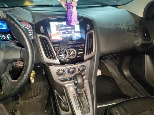Ford Focus 2014