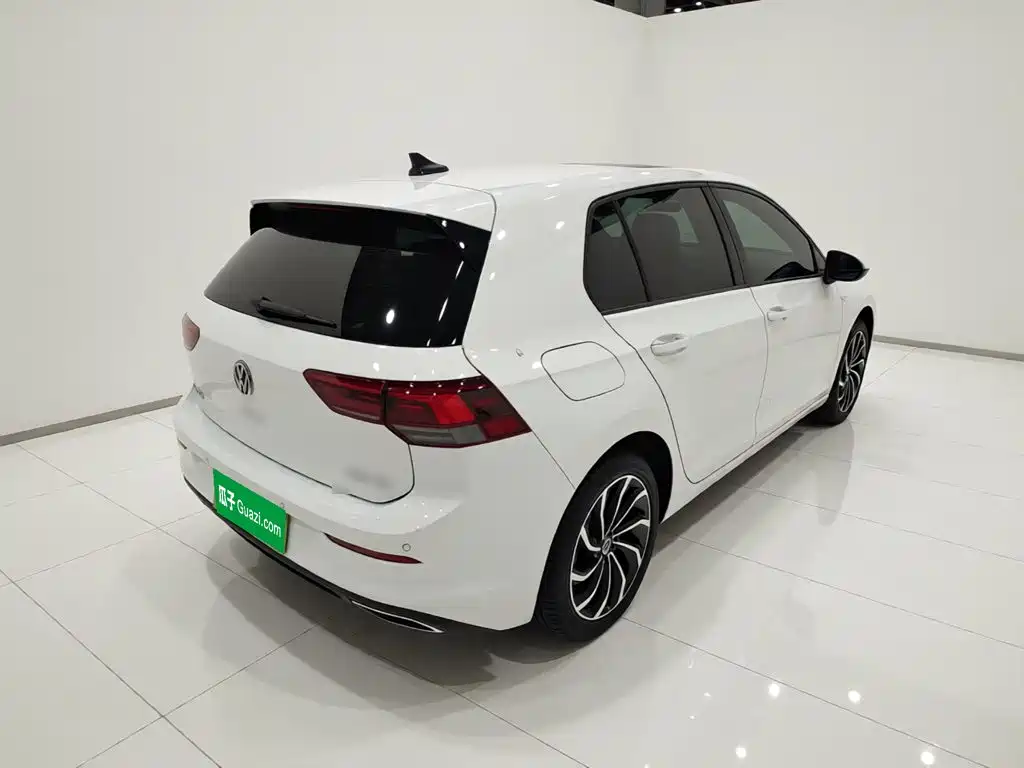 Volkswagen Golf 2022