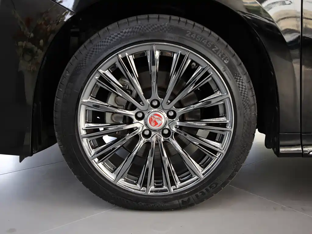 Toyota Vellfire 2021 — фото 17