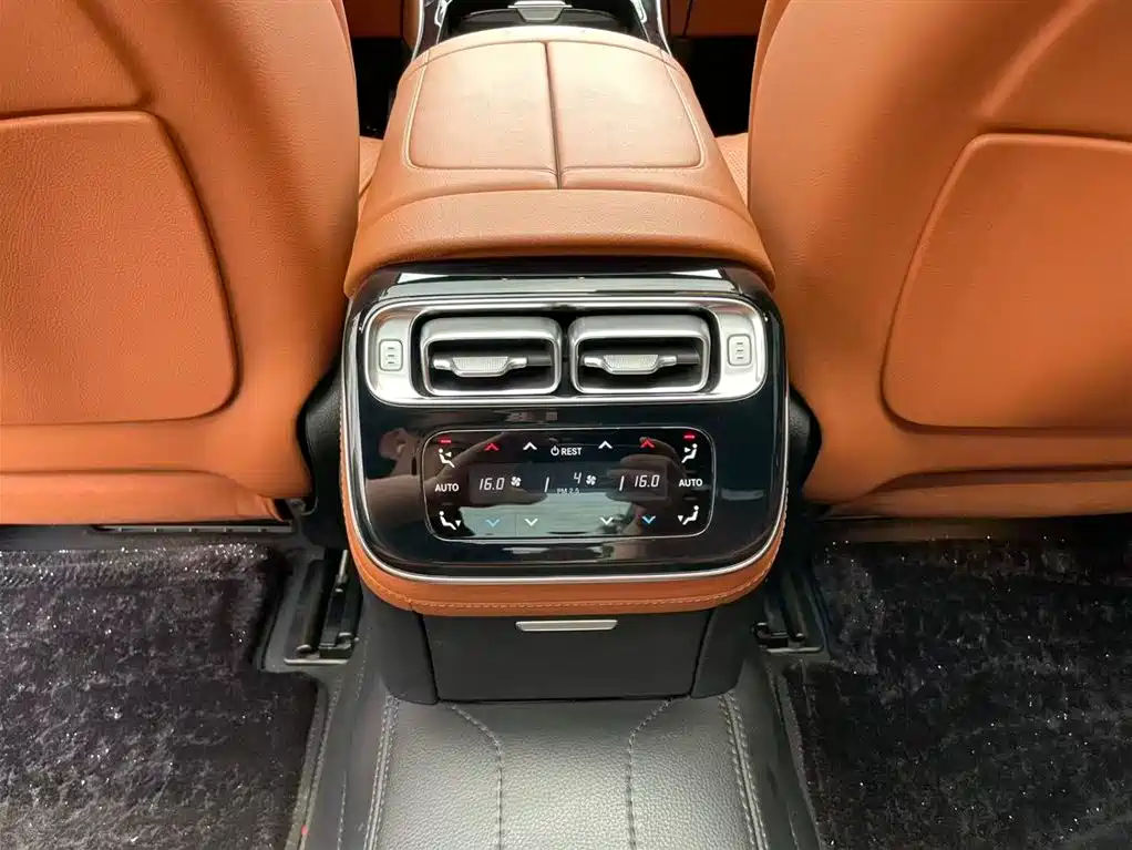 Mercedes-Benz S-Class 2023 — фото 15