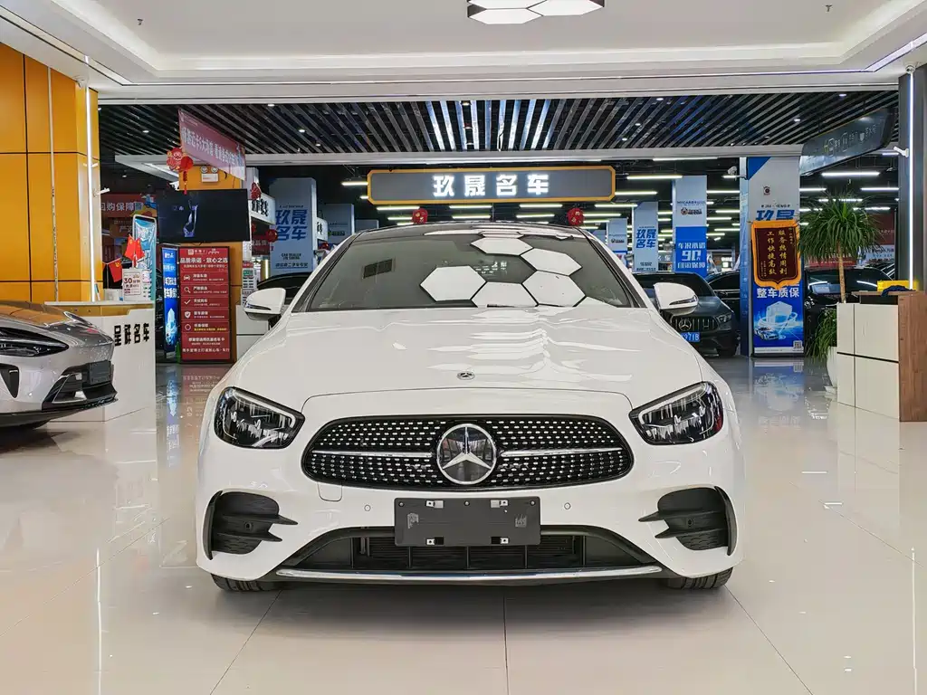 Mercedes-Benz E-Class 2023