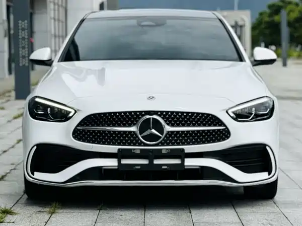 Mercedes-Benz C-Class 2022