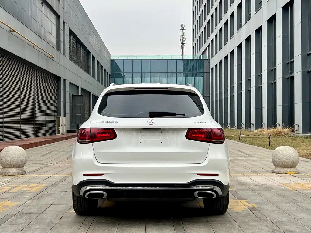 Mercedes-Benz GLC 2022 — фото 16