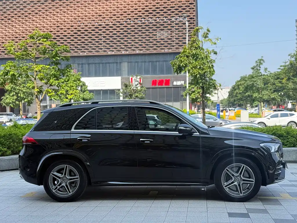 Mercedes-Benz GLE 2020