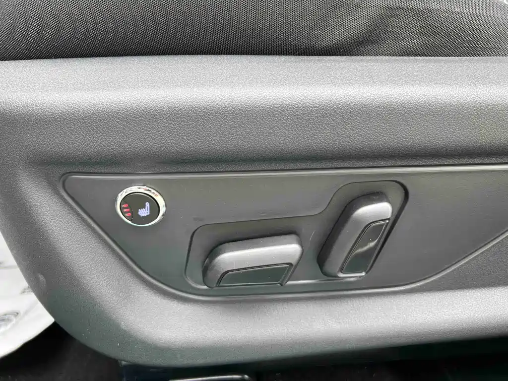 Haval H6 2023 — фото 15