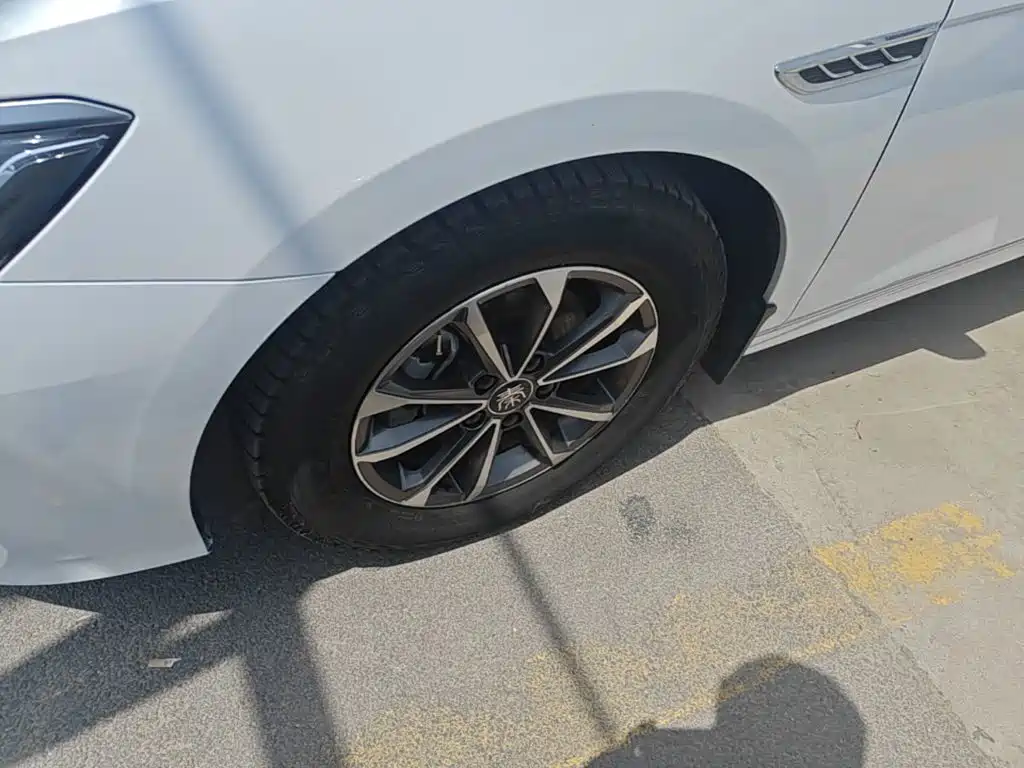 BYD Qin PLUS 2023 — фото 11