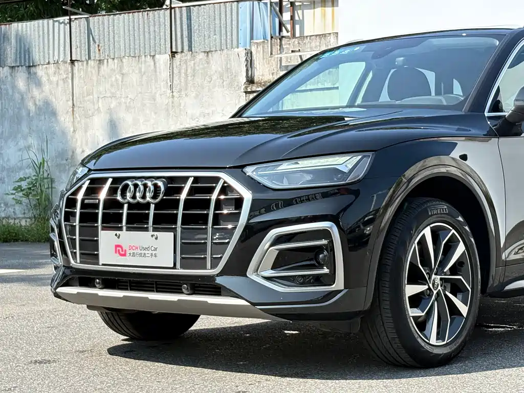 Audi Q5L 2021 — фото 21
