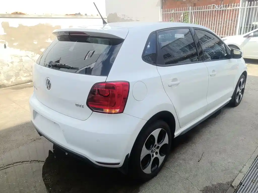 Volkswagen Polo 2014