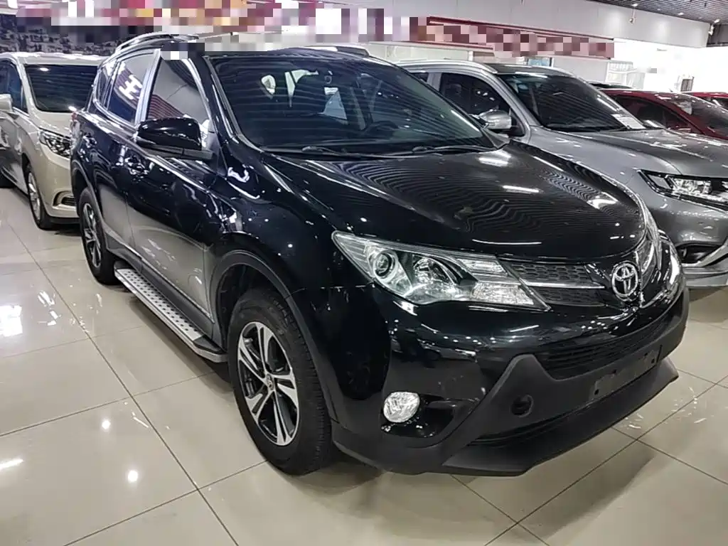 Toyota RAV4 2015 — фото 22