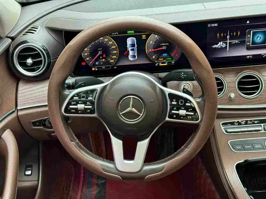 Mercedes-Benz E-Class 2020 — фото 6